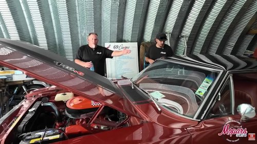 Plymouth, 1-of-1 1970 Plymouth GTX 440 Six Barrel 4-Speed Discovered In Canada