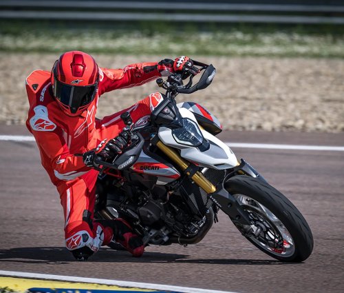 I Crashed Ducati's New Hypermotard V2—and Still Loved It