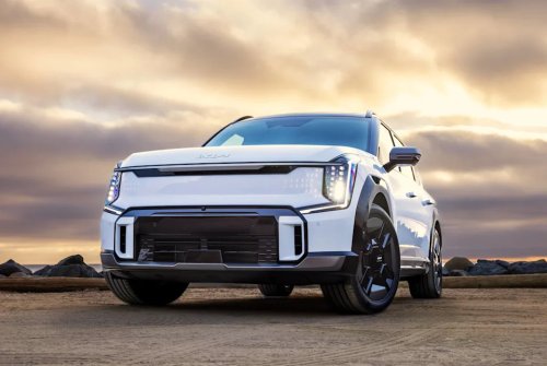 5 Big EV Deals for October, Including Up to $37,500 Off