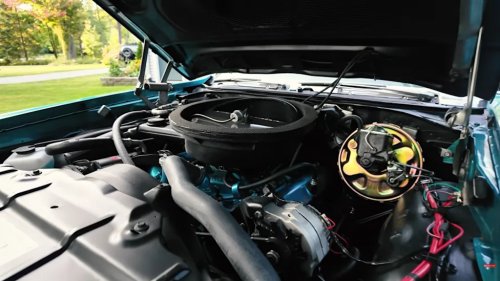 Oldsmobile, Son Restores His Dad's 1970 Oldsmobile 442 Convertible And Drives It Regularly