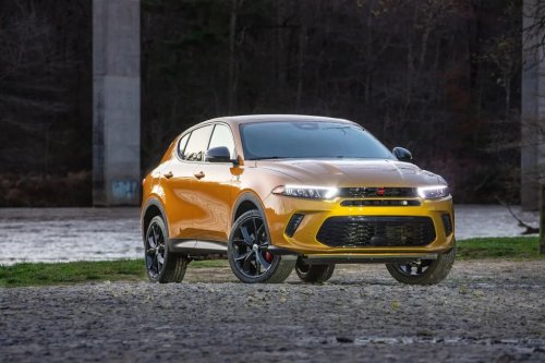 Dodge And Alfa Romeo Recall Nearly 49,000 Crossovers For Seatbelts