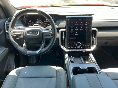 SUV, Luxury SUV Interiors in These Popular Car Brands Deliver Posh Vibes Without the Posh Price Tag