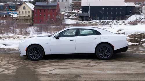 Dodge Power Dollars Is Back: Get a Pile of Cash Off a Charger Sixpack