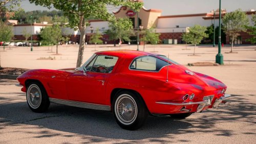 Chevrolet, Chevrolet Corvette, 1963 Chevrolet Corvette For Sale With 327 CI L76 V8, Rare Split Window Design