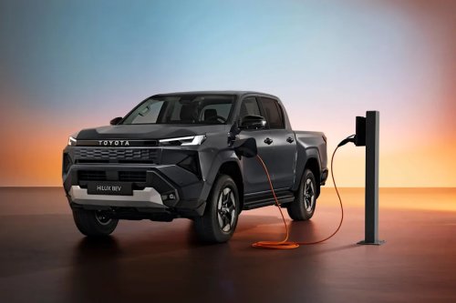 Toyota, Toyota Thinks Hydrogen Can Do What Its Electric Pickup Can’t