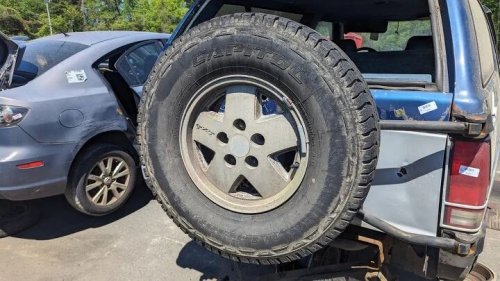 Junkyard Find: 1989 Chevrolet S-10 Blazer 4x4 With 300K Miles