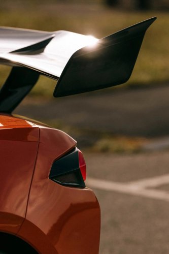 See More Photos of the Chevrolet Corvette ZR1X and the Porsche 918 Spyder
