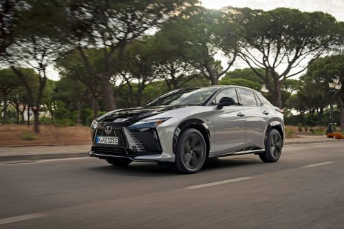These Cars and SUVs Are the 10 Bestselling EVs of 2026