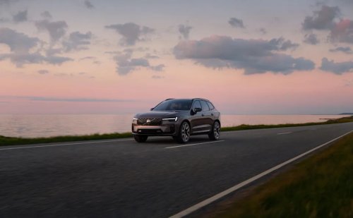 View Exterior Photos of the 2028 Volvo XC60