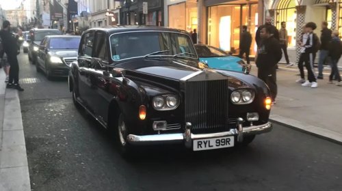 12 Celebrities Who Own A Rolls-Royce Phantom