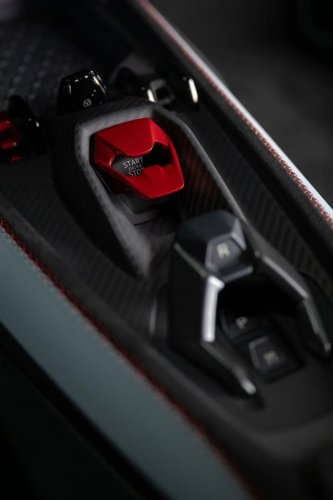 Lamborghini, View Interior Photos of the 2027 Lamborghini Revuelto SV