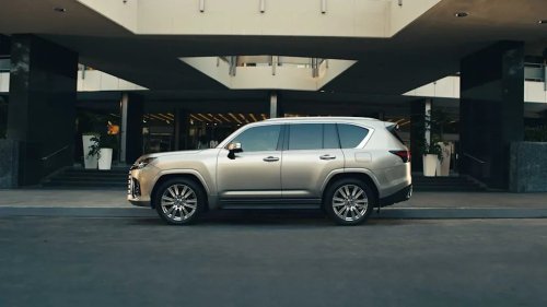 The SUV that blends Toyota reliability with Range Rover comfort