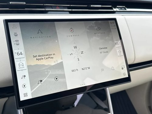 I Drove the Range Rover SE. It's a Like a Mountain Goat Dressed in Loro Piana