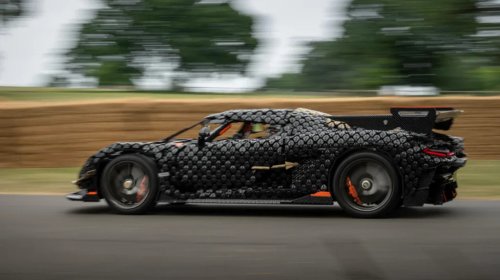 Koenigsegg, Lego's Full-Size Koenigsegg Sadair's Spear Took On Goodwood Hill Climb And Set A New Speed Record