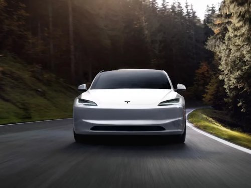 Tesla Is Taking the Radio Out of More Model 3s