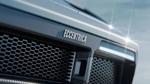 The Eccentrica V12 Roadster Is a Roofless Lamborghini Diablo Restomod