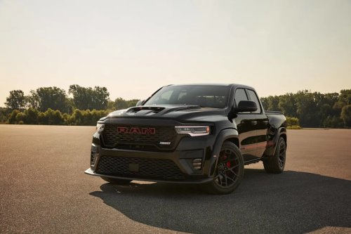 RAM, 2027 Ram 1500 Rumble Bee Orders Open as Street Truck Era Returns