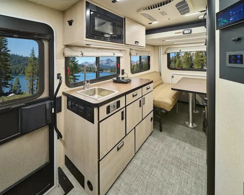 This Compact Glamper Aims to Make Life on the Road More Approachable