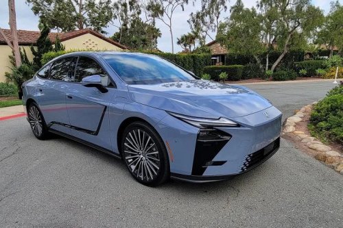 Lexus, Lexus Puts Brakes on LF-ZC as Part of EV Pullback