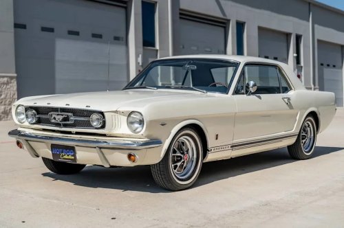 Ford, Ford Mustang, 1965 Ford Mustang (World's Fair) for Sale With 32k Miles Shown