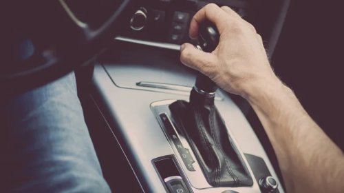 Is It Illegal To Use A Gear Shift Without Letters Or Numbers?