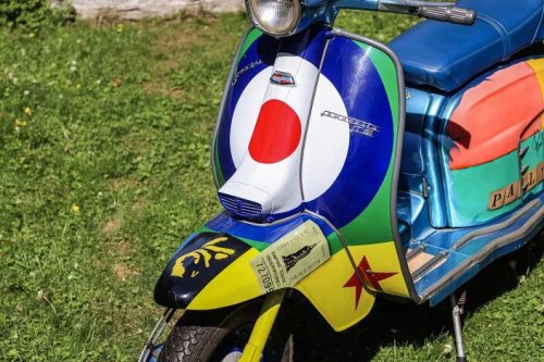 Famous Paul Weller ‘Stanley Road' Lambretta Heads to Auction