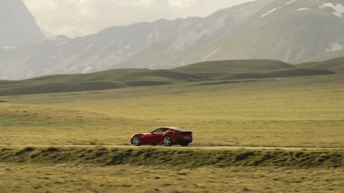 This Ferrari Will Make You Believe You’re Shifting a Manual, but You Aren’t