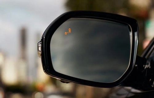 These 9 Safety Features In New Cars Reduce Distracted Driving and Help Keep Your Eyes On the Road