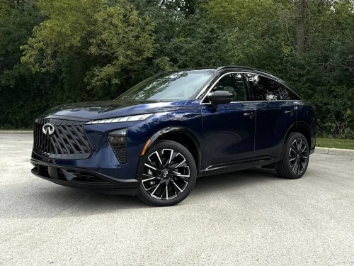 The 2027 Infiniti QX65 Isn't Fun to Drive. Here are 3 Better Premium Sporty SUVs