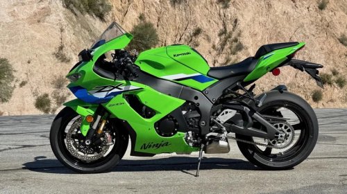 2026 Kawasaki Ninja ZX-10R Review: Less Power, More Appeal