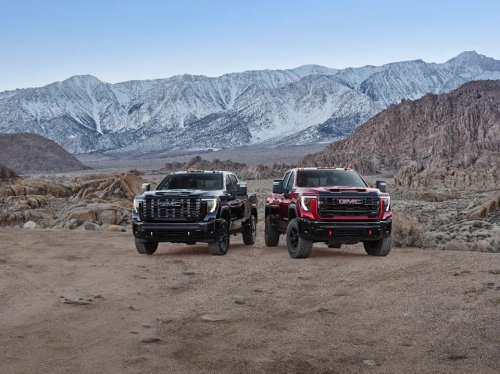 GM, Chevy, GMC, GM’s Huge 8.3-Liter ‘Mongoose’ Diesel for Chevy and GMC’s HD Trucks Cranks Out 1230 LB-FT of Torque