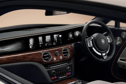 Rolls-Royce, New Rolls-Royce Spectre boosts power and claims 390-mile range