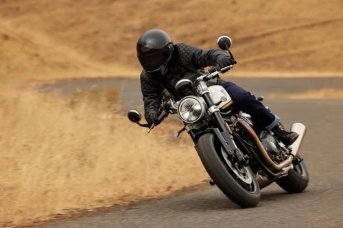 Triumph’s 2026 Speed Twin 1200 Is A Low-Key, Stylish Winner