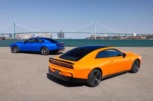 Dodge, Dodge Brought Back Gas Engines to the Charger. How’s the Model Doing Now?