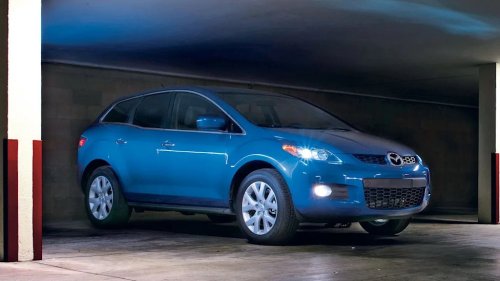 The 2007 Mazda CX-7 Had a Wild Idea: Make an Affordable SUV Drive Like a Sports Car