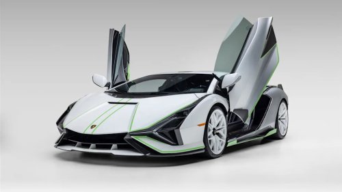 Lamborghini, A 2020 Lamborghini Sián FKP 37 in Photos