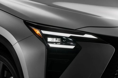 Lexus, Lexus IS, Lexus NX, Lexus NX Hybrid, 2027 Lexus NX Is Now Offered Exclusively as a Hybrid and Features a More Modern Cabin