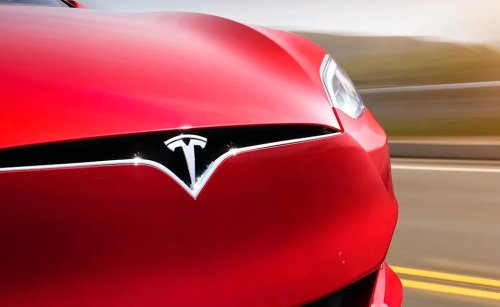 Toyota, Tesla, Toyota Vs. Tesla At 250,000 Miles: It’s Not Even Close
