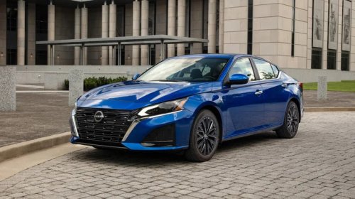 5 4-Door Sedans That Are Surprisingly Good In Snow, According To KBB