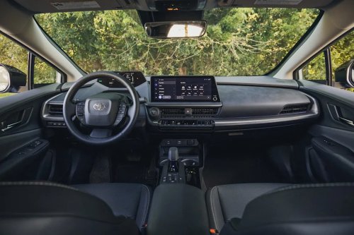 Toyota, Toyota Prius, 2025 Toyota Prius 30,000-Mile Update: Cool Looks Bring Sacrifices