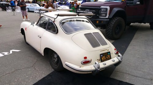Motorlux 2026 Kicks Off a Week of Monterey Madness with Cool Cars, Planes, Good Eats