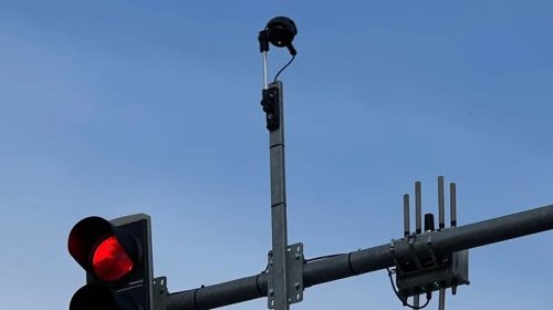 Here's What Those Small Cameras On Top Of Traffic Lights Are For