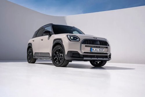 View Exterior Photos of the 2027 Mini Countryman Electric Untamed Edition