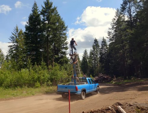 Man Builds a 19-Foot Tower on His Truck and Tries To Drive It With Ropes