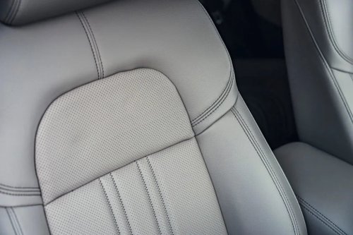 View Interior Photos of the 2026 Honda HR-V EX-L