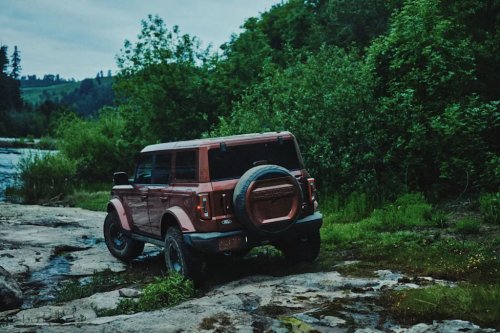 Ford, Ford Bronco, The Ford Bronco Filson: Raptor Engine, Sasquatch Package, And an Interior Designed to 'Wear In'