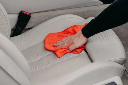 10 Good Habits for a Cleaner Car
