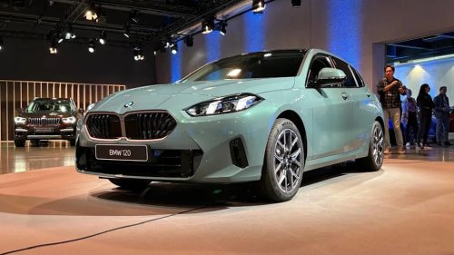 BMW, BMW’s Next Small EV Looks Like A Rear-Drive Hot Hatch