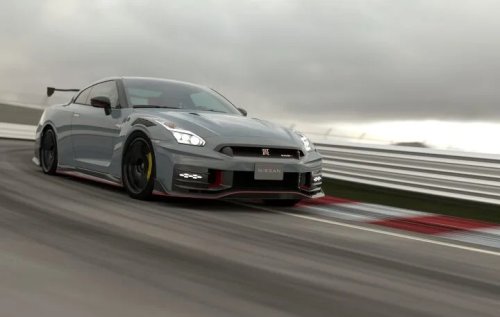 Nissan Tells Aussies Manuals are Coming Back