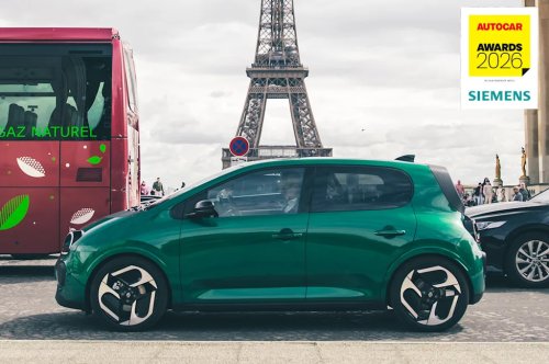 Touring, Renault Twingo, Renault, Touring Paris in a Twingo – driven by Renault's boss